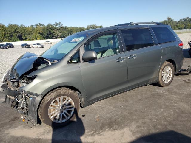 2013 TOYOTA SIENNA XLE #3303969707