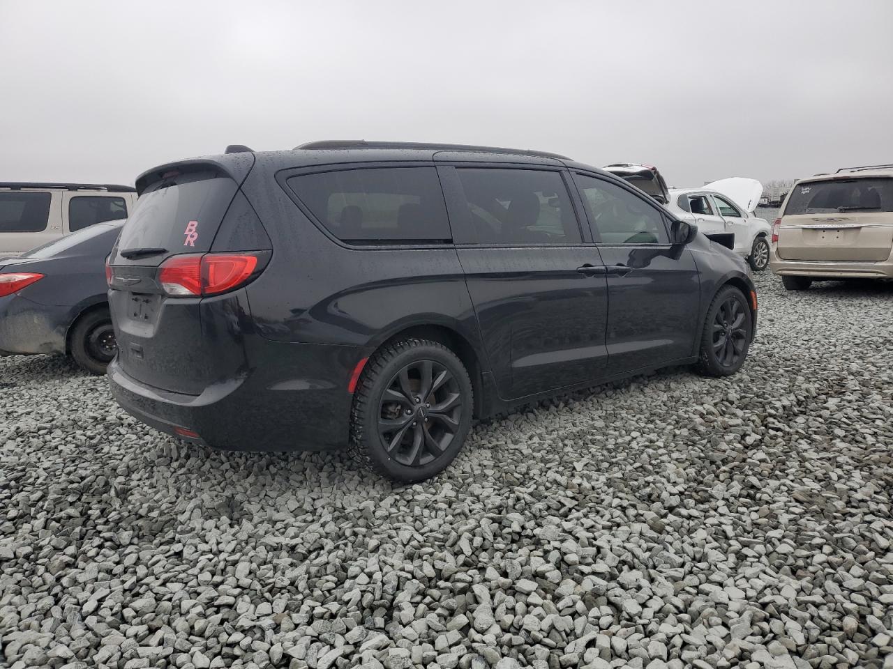 CHRYSLER PACIFICA TOURING L PLUS