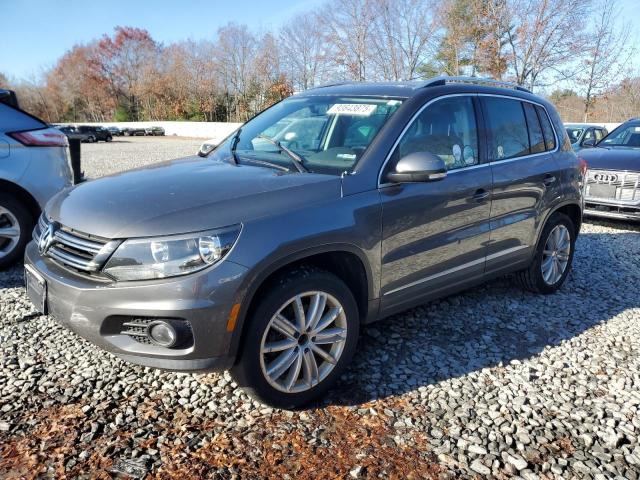 2013 VOLKSWAGEN TIGUAN S #3305323344