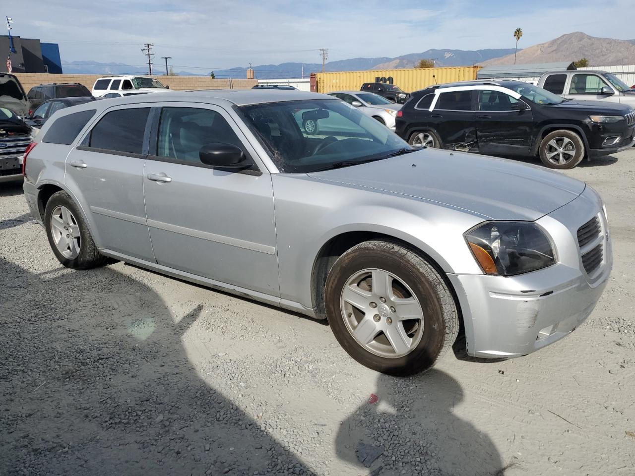 Lot #3309635086 2005 DODGE MAGNUM SXT