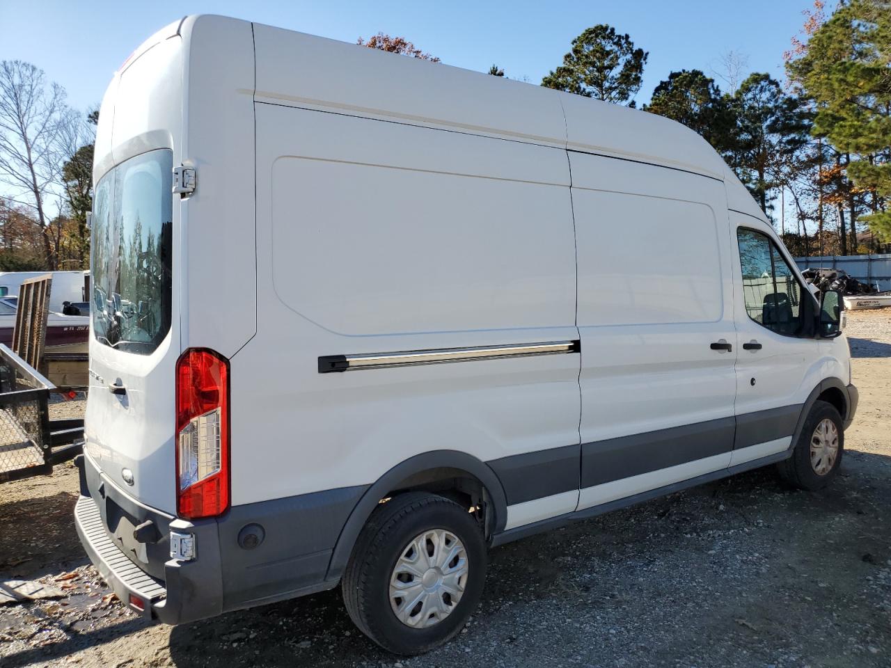 FORD TRANSIT T-250