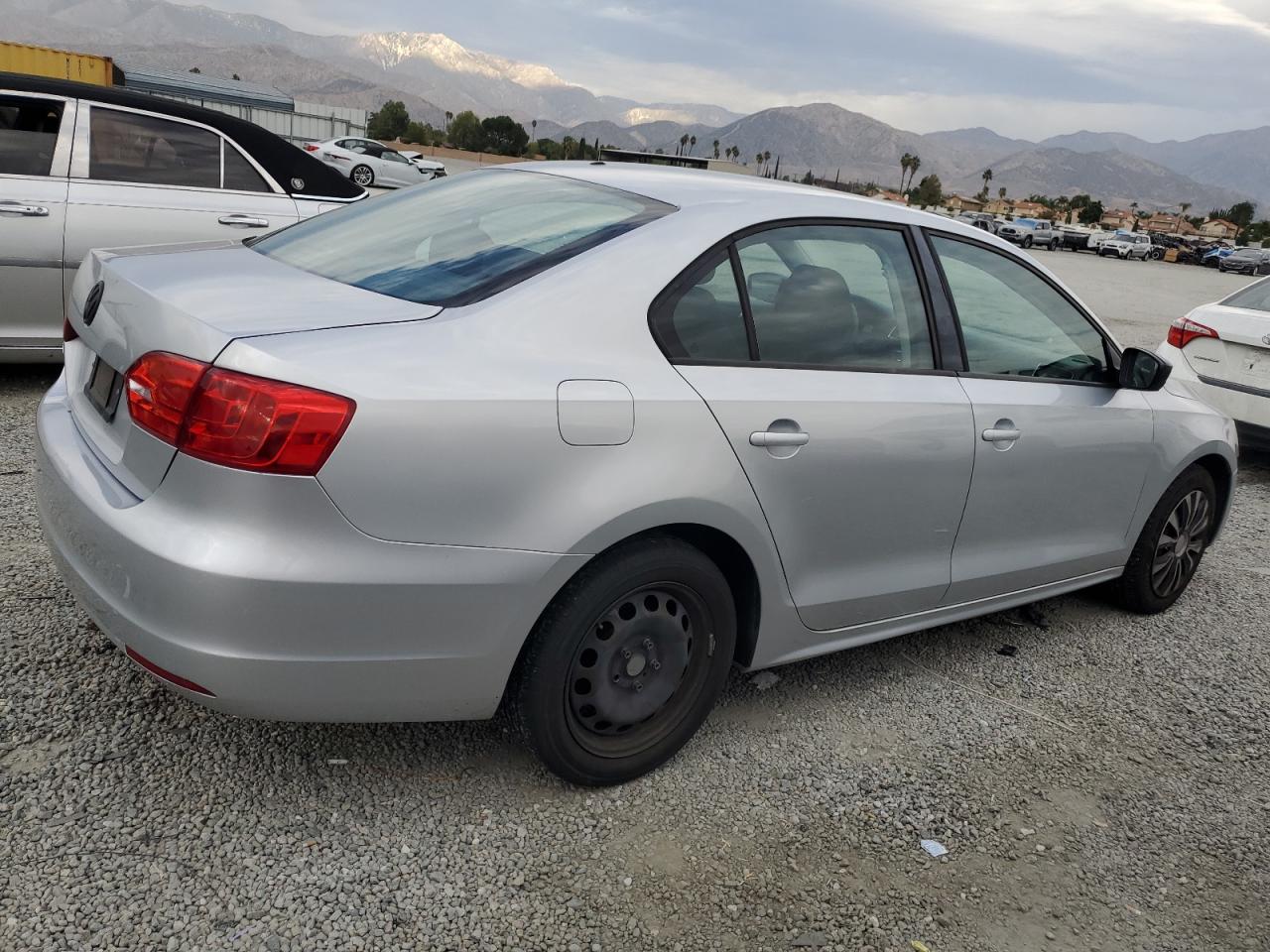 VOLKSWAGEN JETTA BASE