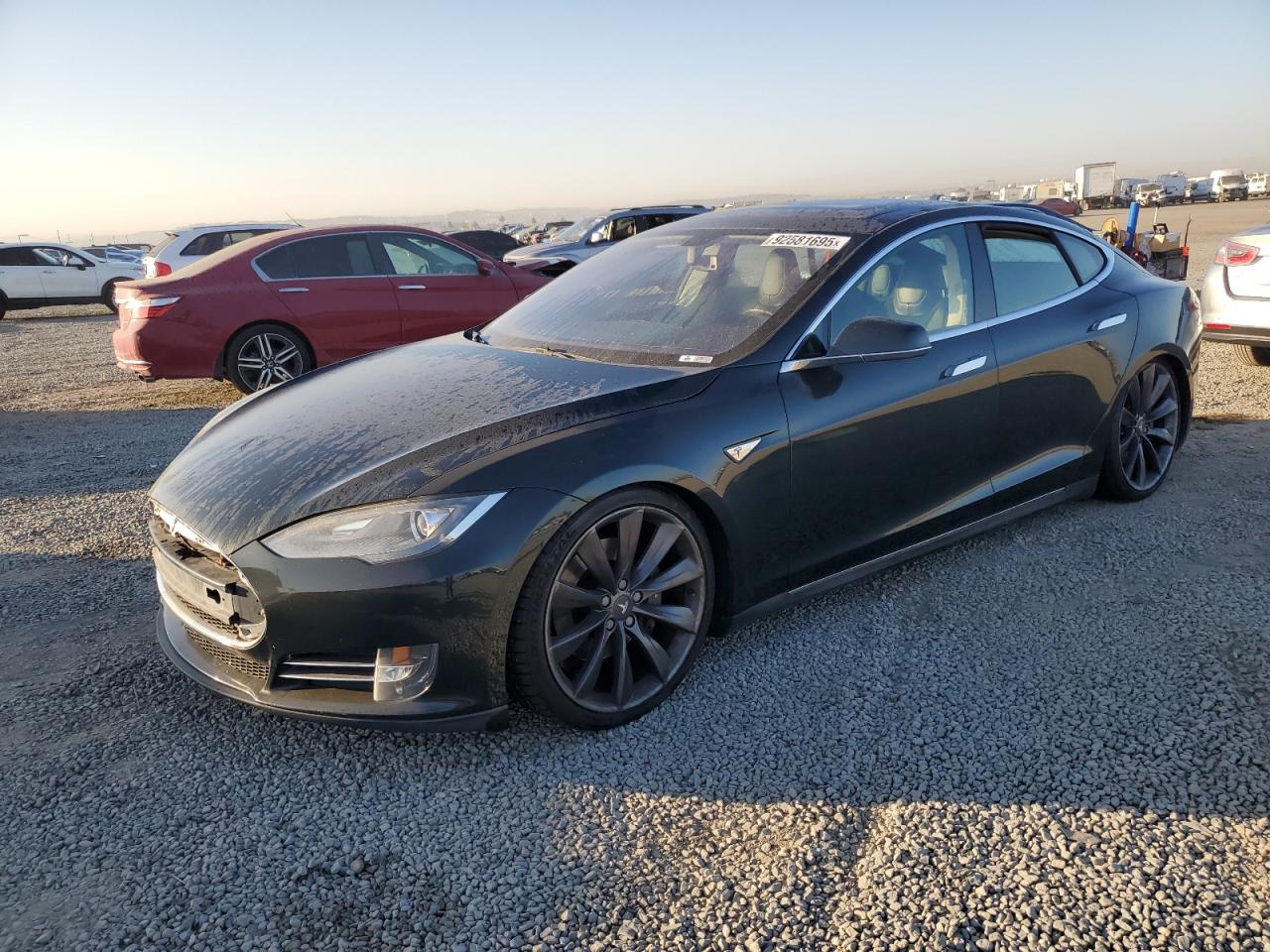 TESLA MODEL S