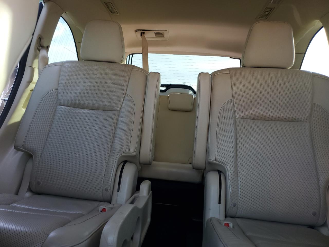 TOYOTA HIGHLANDER LIMITED