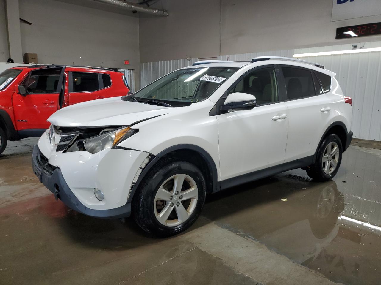 TOYOTA RAV4 XLE