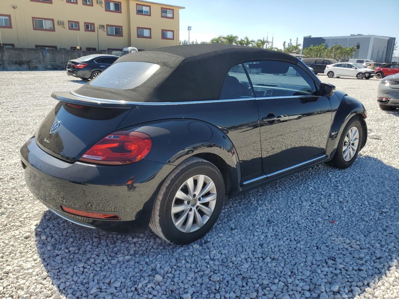 VOLKSWAGEN BEETLE S/SE