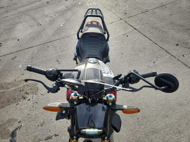 2024 INDIAN MOTORCYCLE CO. FTR R CARB #3305896300