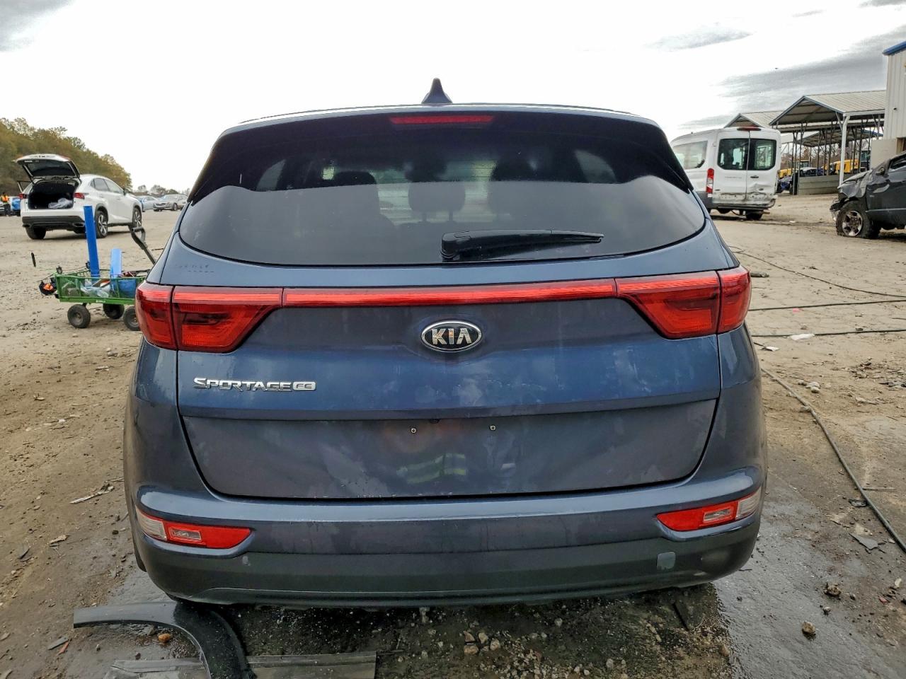 KIA SPORTAGE LX