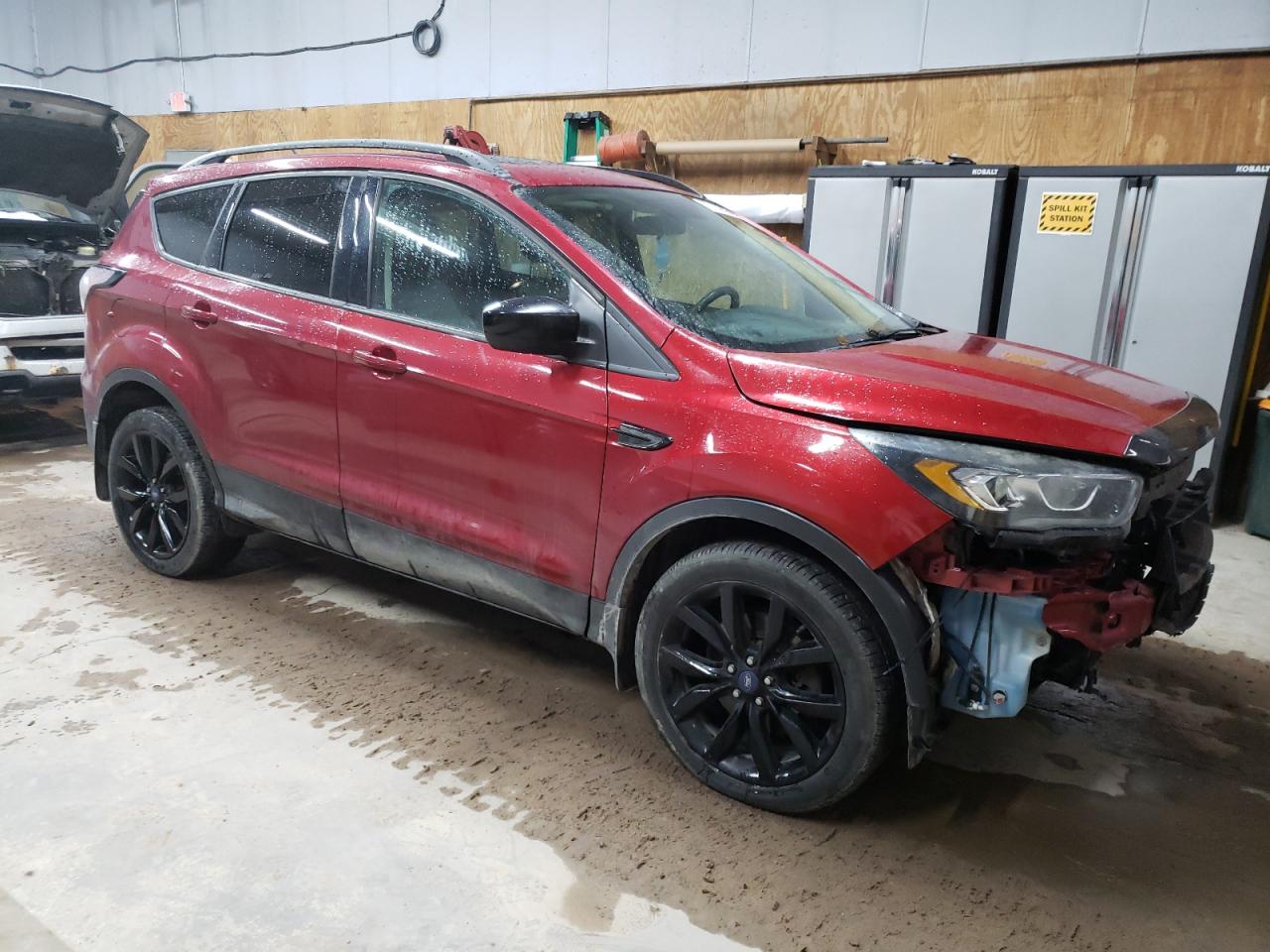 FORD ESCAPE SE