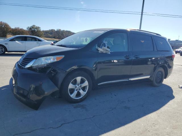 Global Auto Auctions: 2016 TOYOTA SIENNA LE