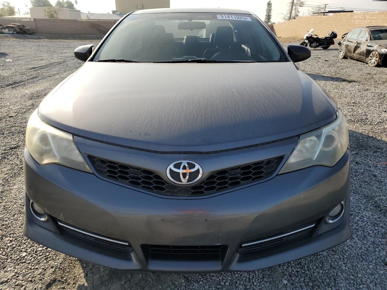 TOYOTA CAMRY L