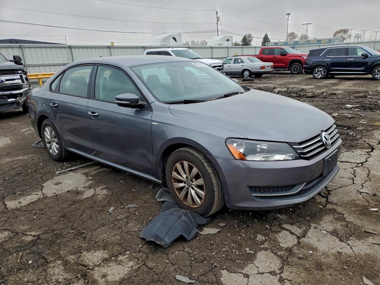 VOLKSWAGEN PASSAT S