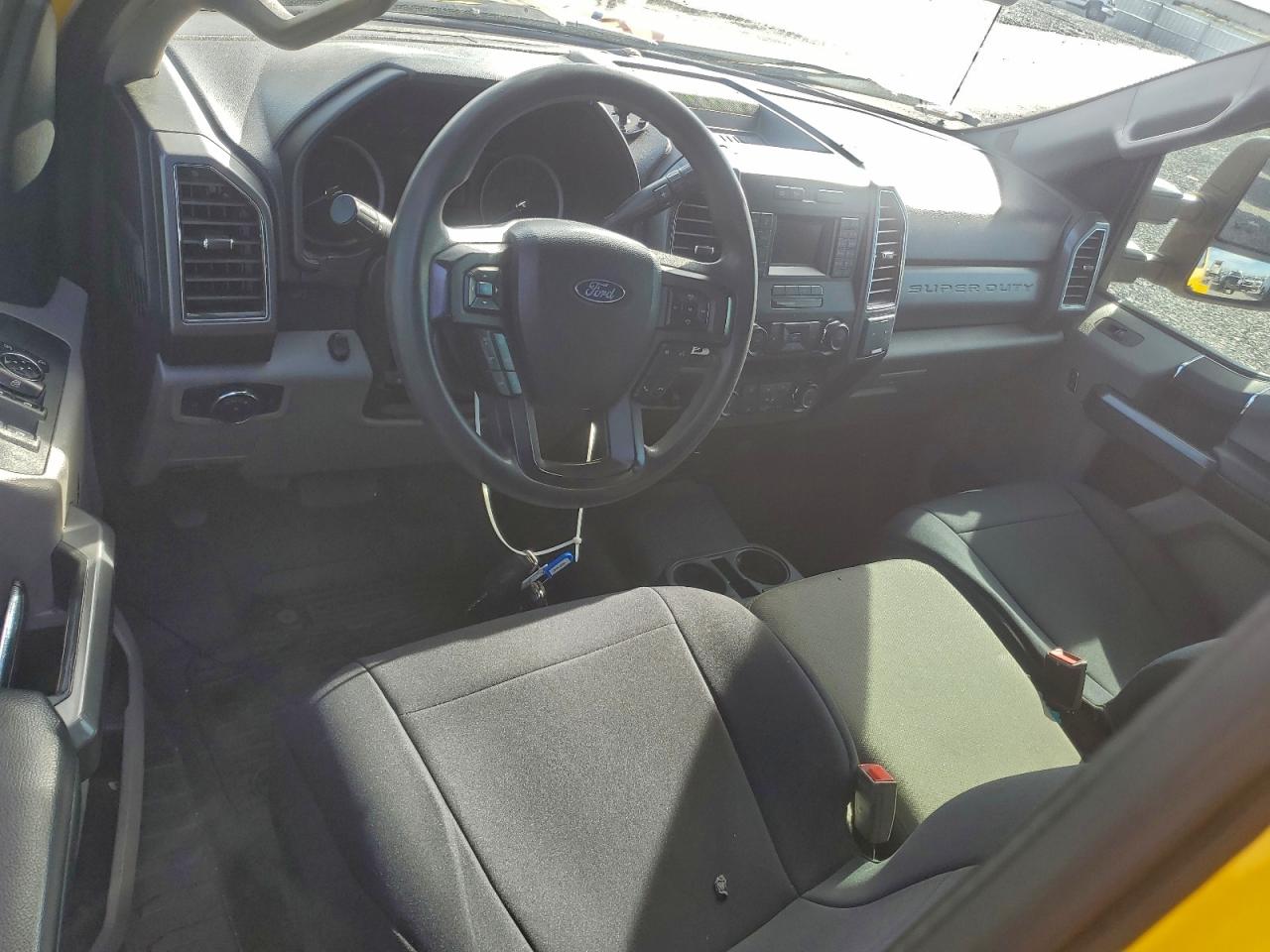 FORD F-450 SUPER DUTY