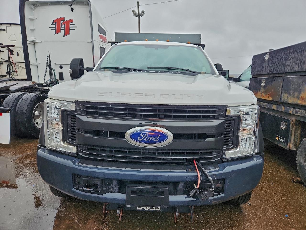 FORD F-450 SUPER DUTY