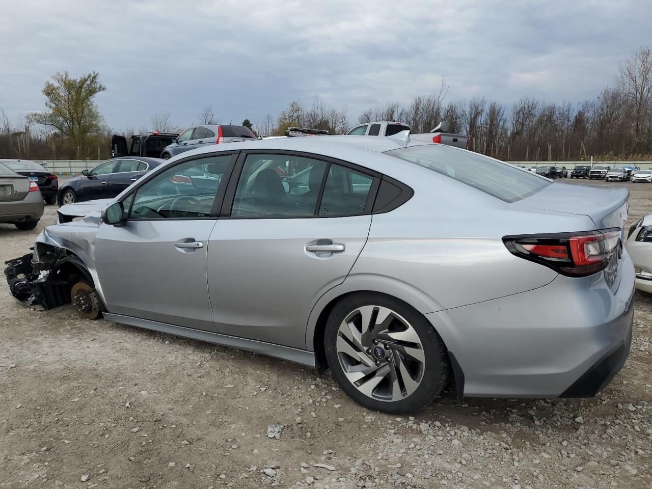 SUBARU LEGACY LIMITED