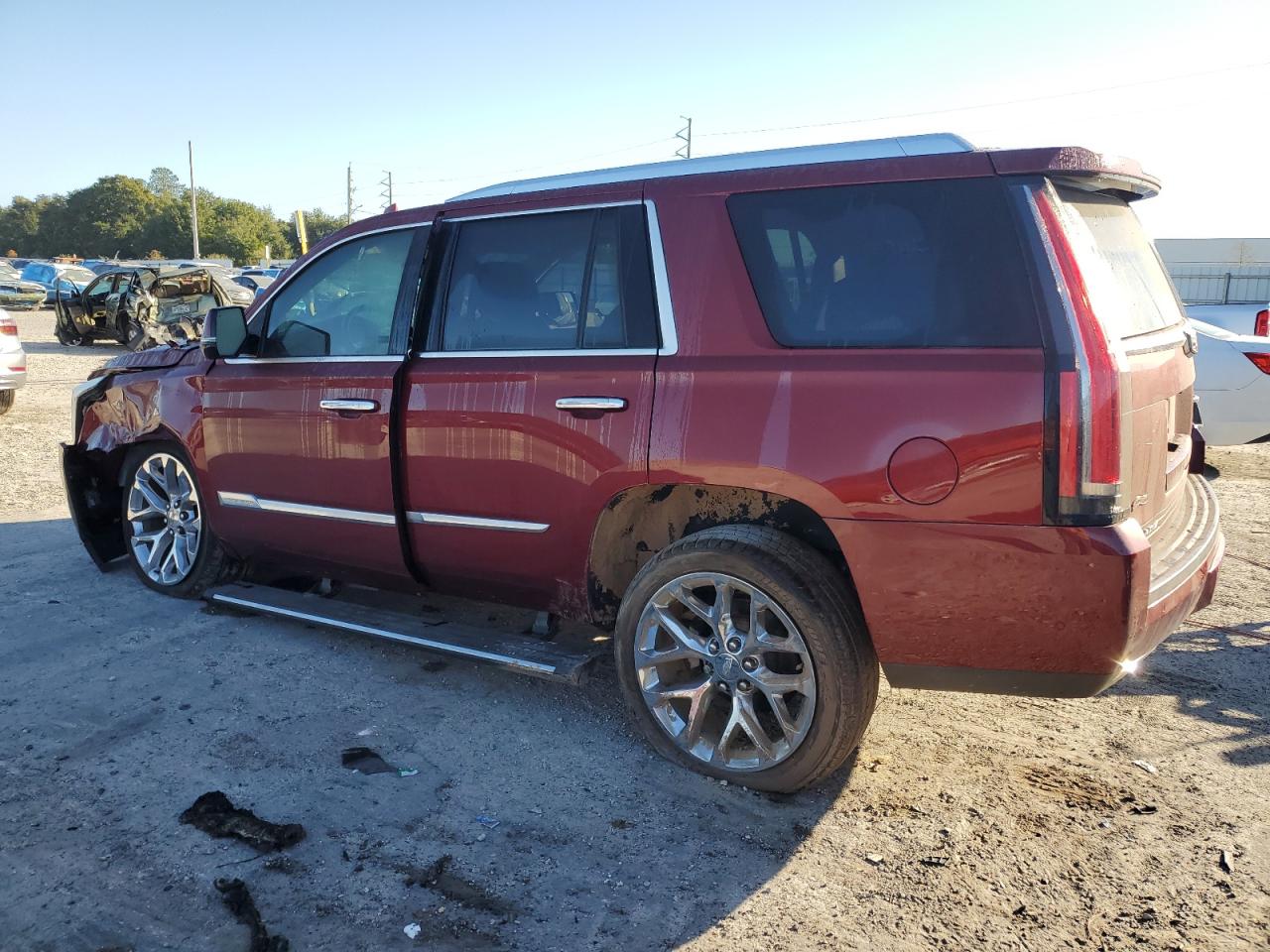 CADILLAC ESCALADE PREMIUM LUXURY