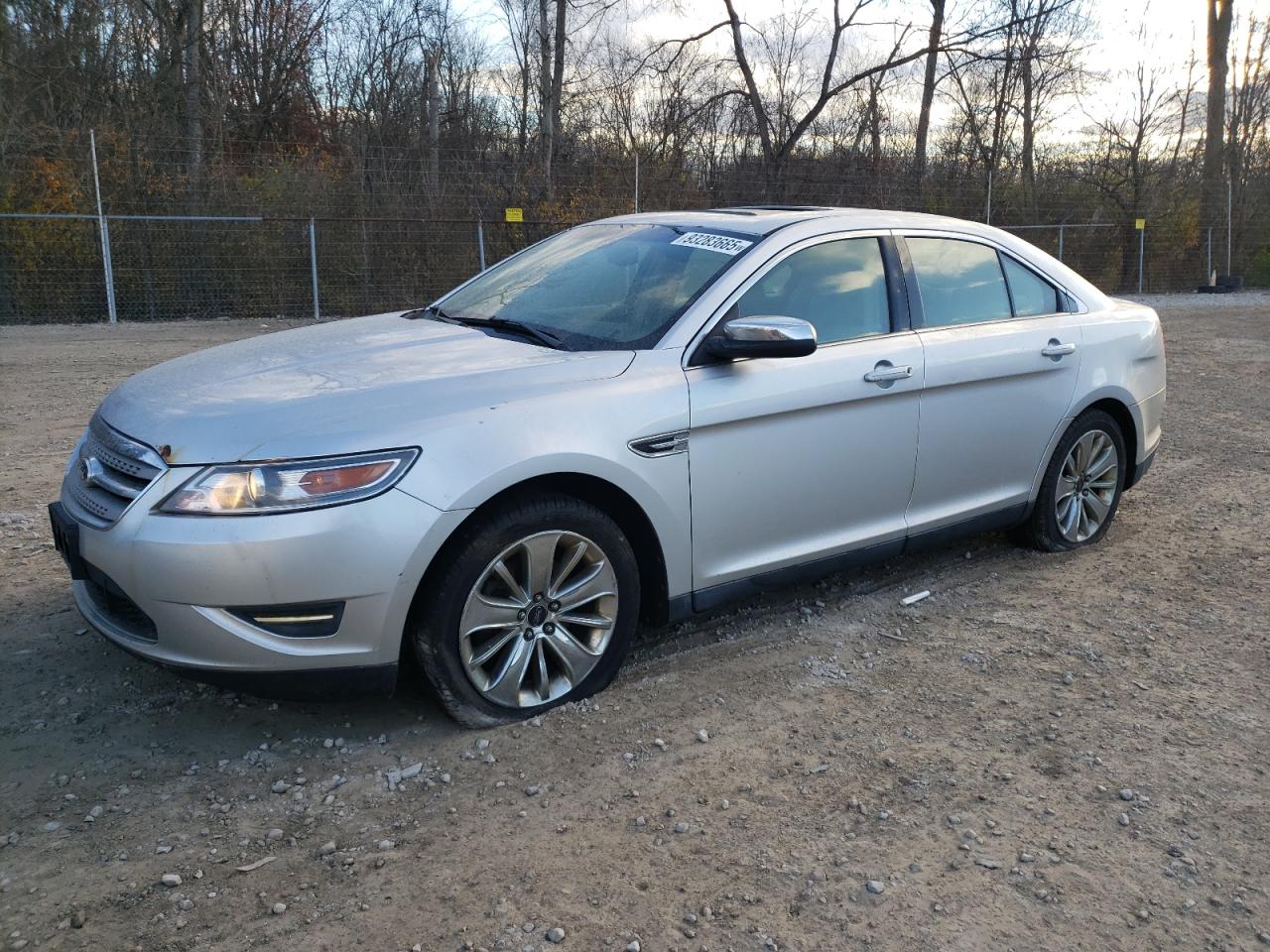Lot #3290263227 2010 FORD TAURUS LIM