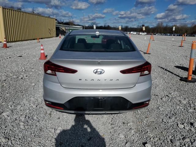 2019 HYUNDAI ELANTRA SE - KMHD84LF9KU753129