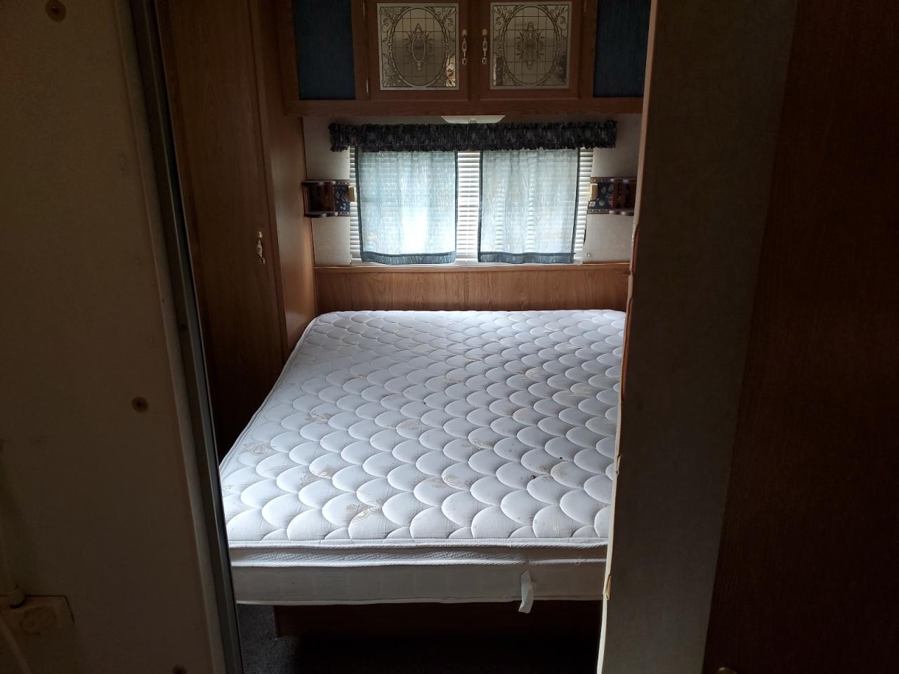 Lot #3302770373 1998 FLEE MALLARD