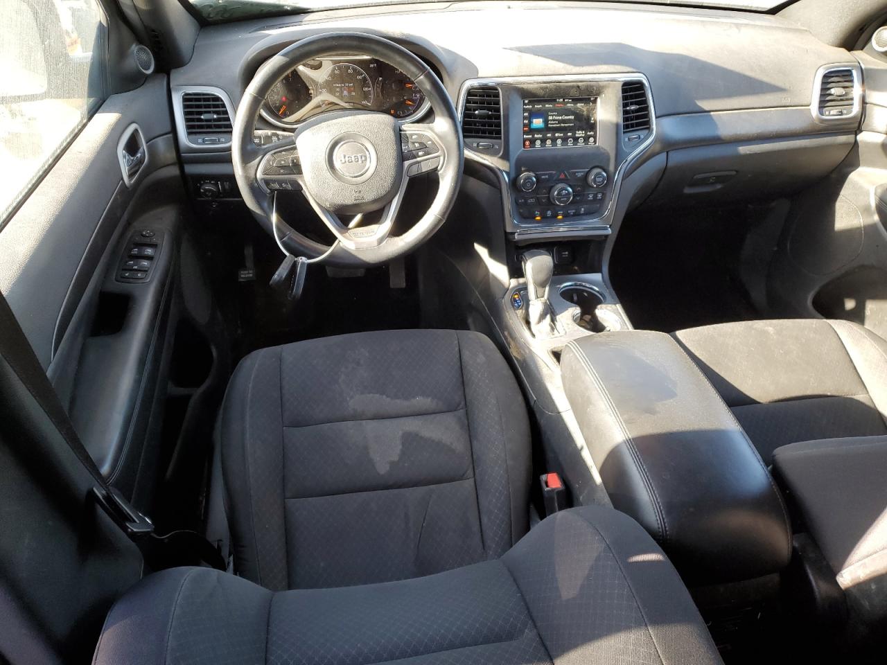 JEEP GRAND CHEROKEE LAREDO