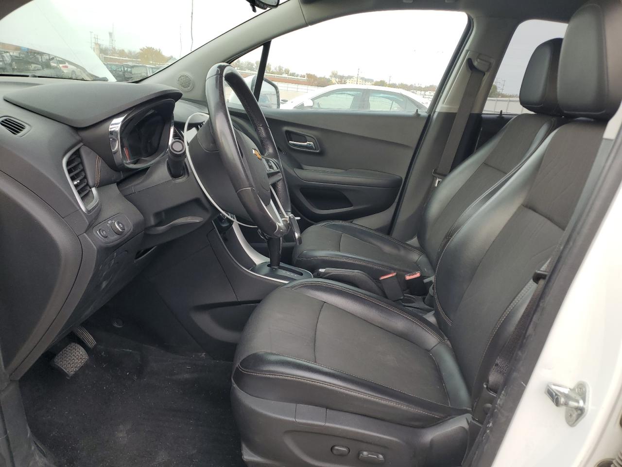 CHEVROLET TRAX 1LT