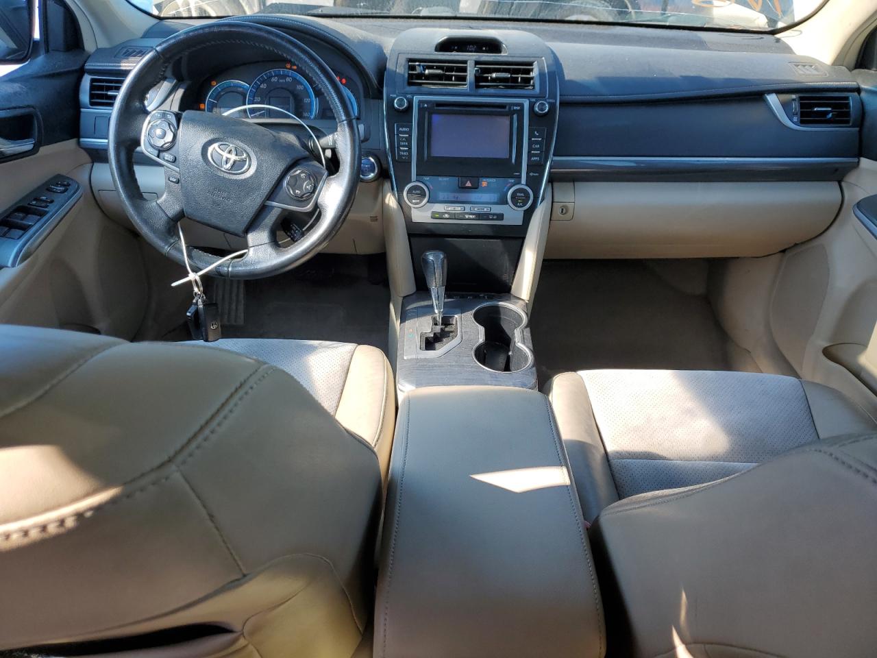 TOYOTA CAMRY HYBRID