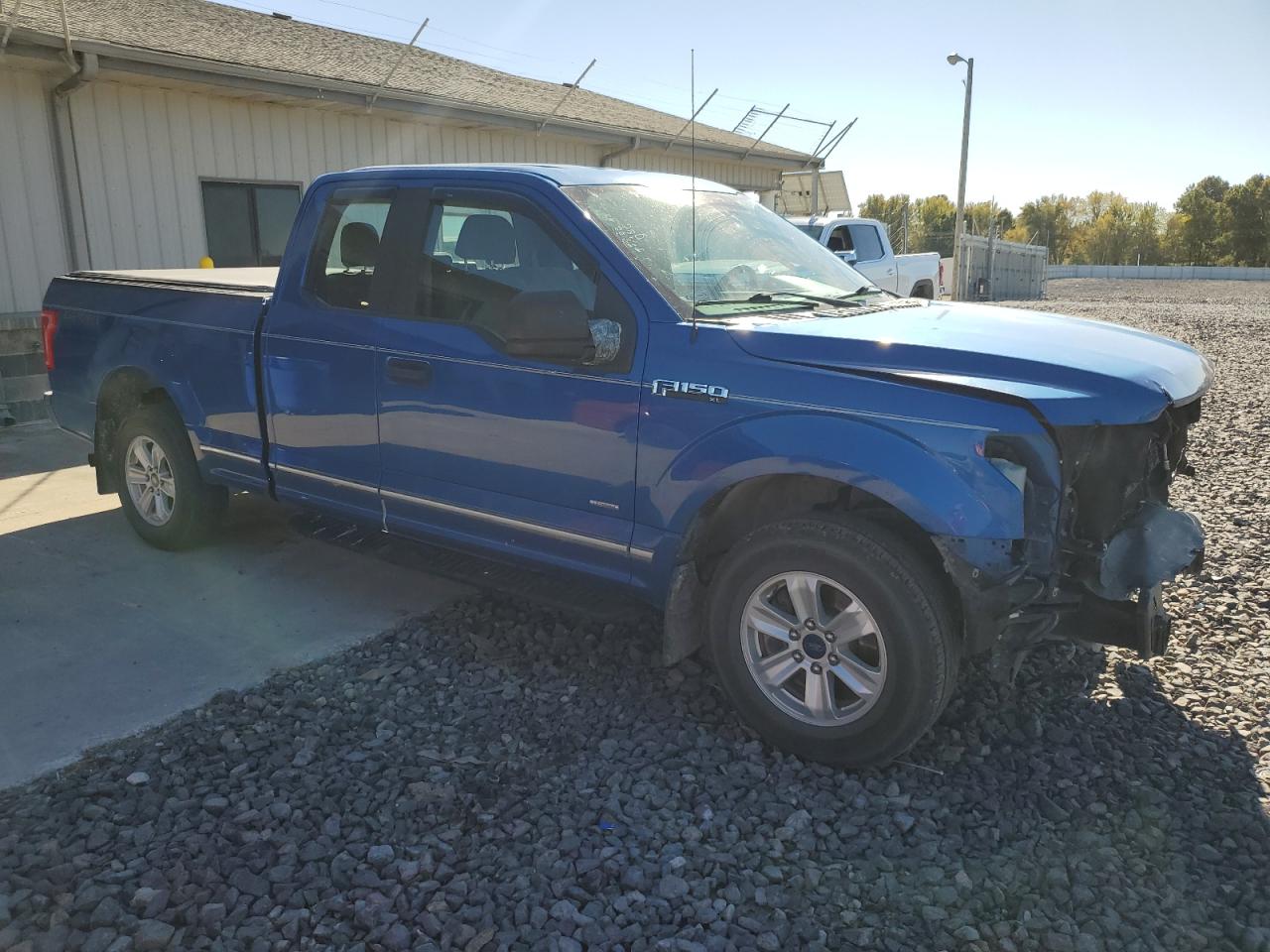 FORD F-150 SUPER CAB