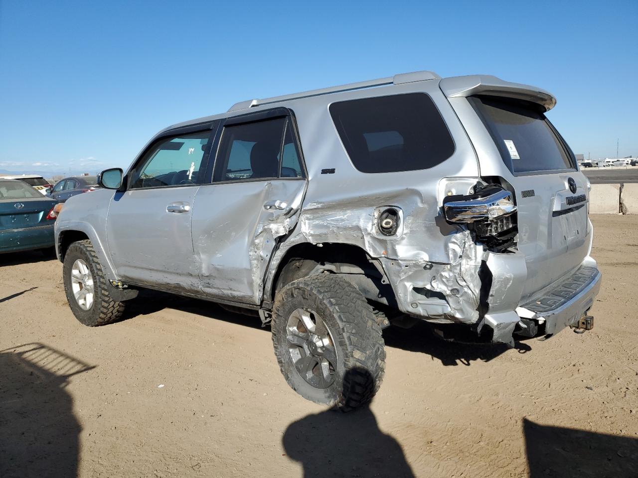 TOYOTA 4RUNNER SR5/SR5 PREMIUM