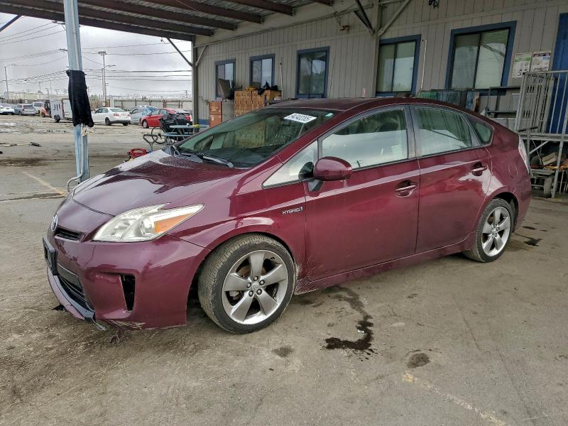 2013 TOYOTA PRIUS #3304815554