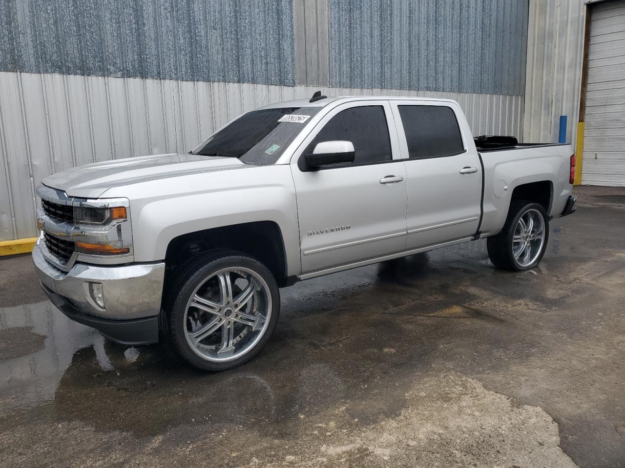 CHEVROLET SILVERADO C1500 LT