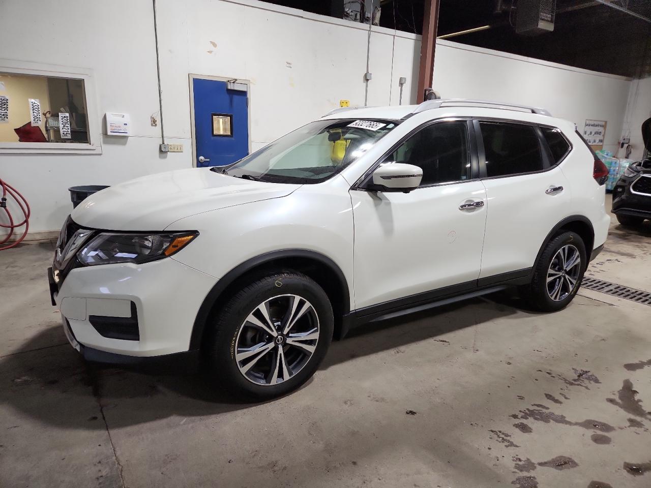 Lot #3310330952 2019 NISSAN ROGUE S