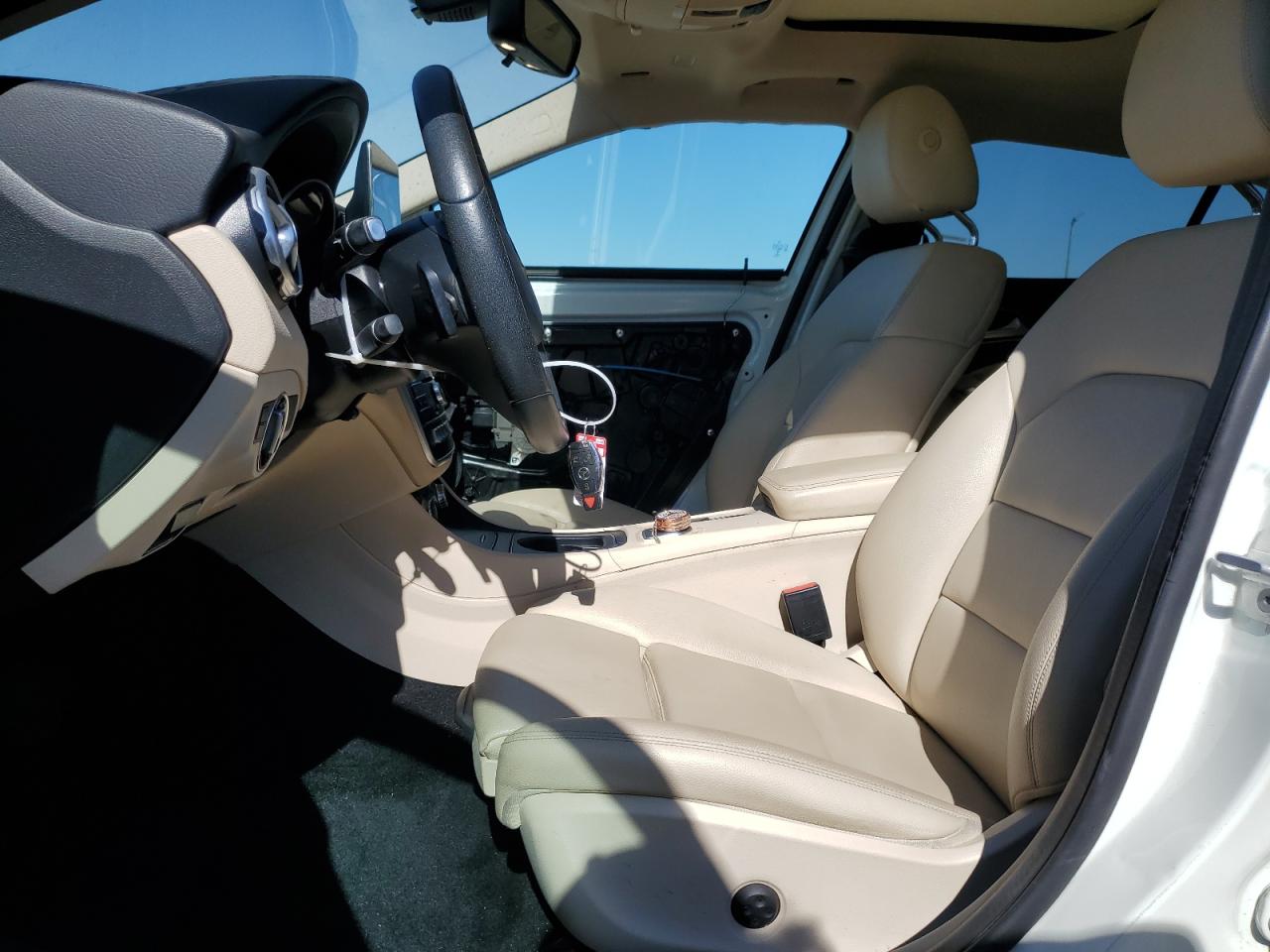 MERCEDES-BENZ GLA-CLASS 250