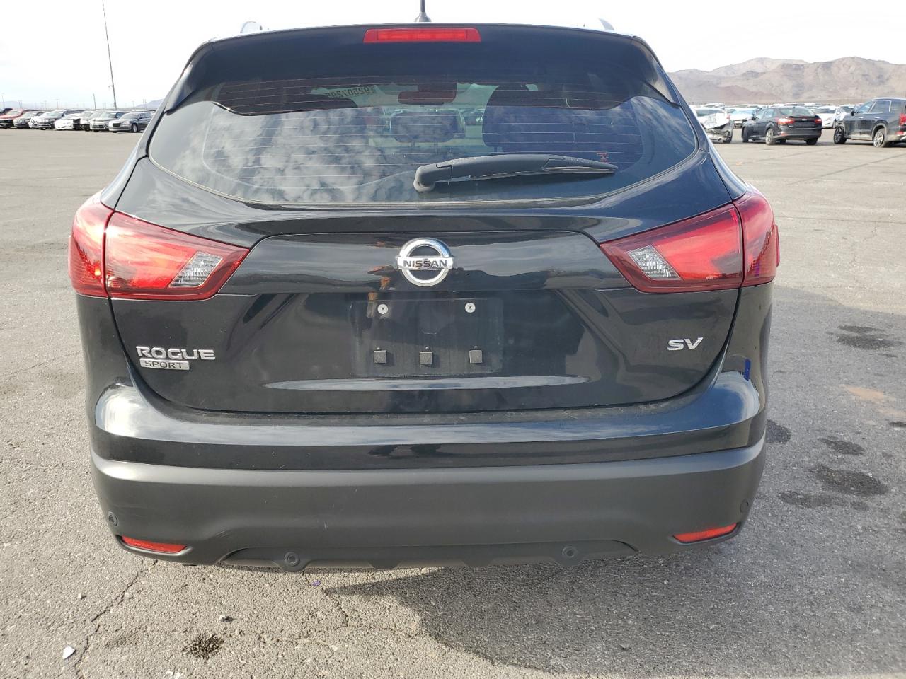 NISSAN ROGUE SPORT S