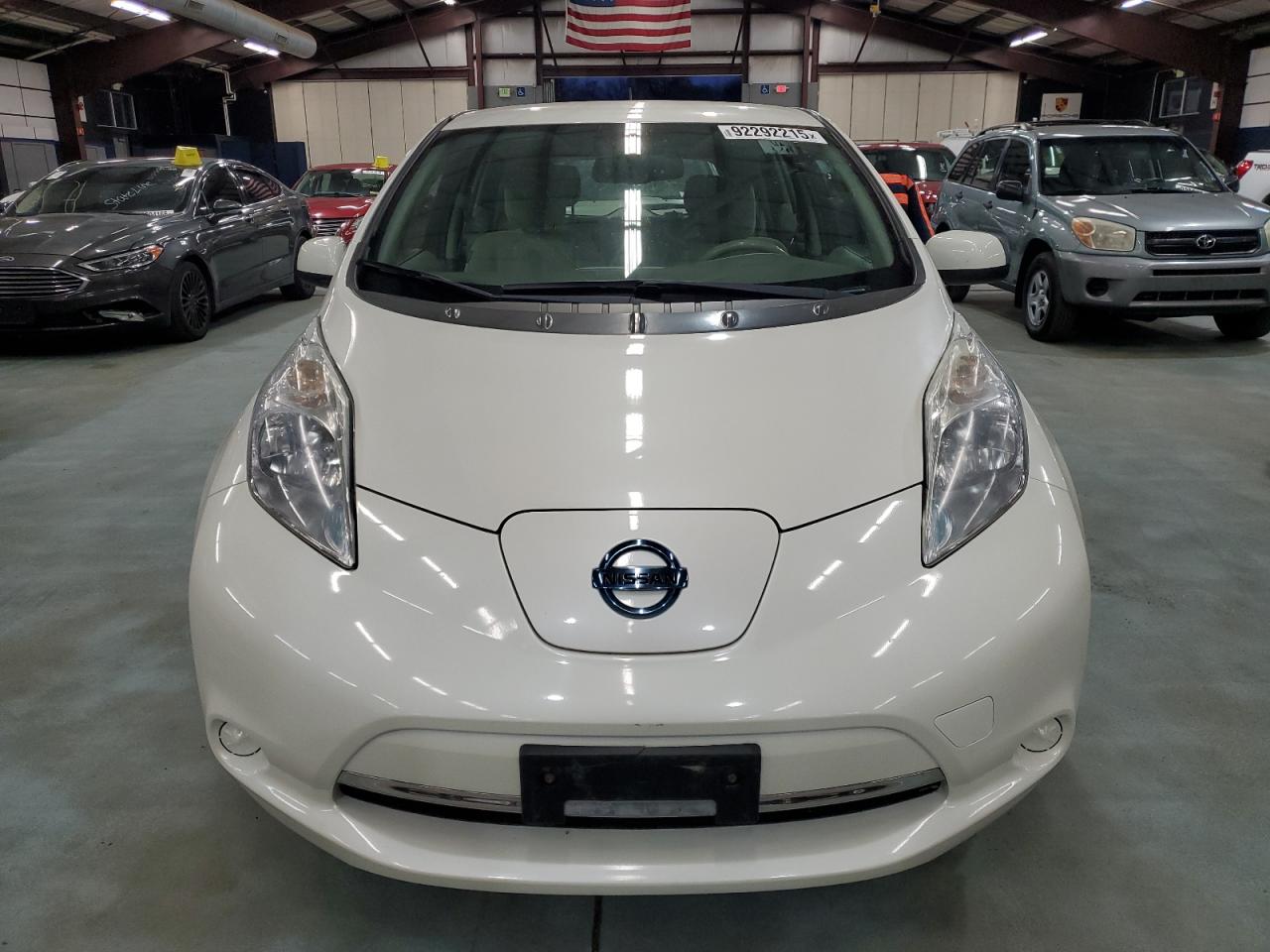 NISSAN LEAF S