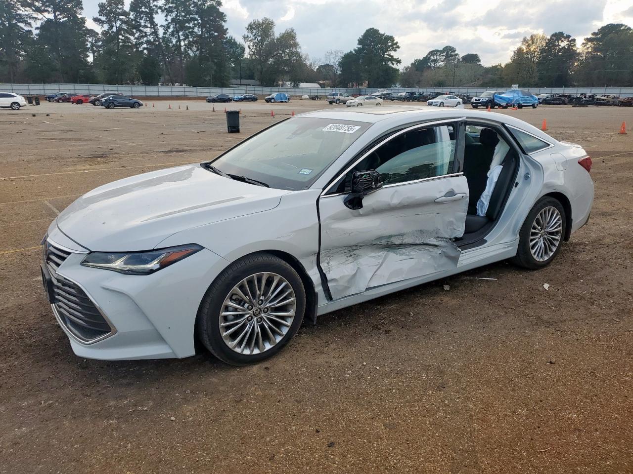 TOYOTA AVALON LIMITED