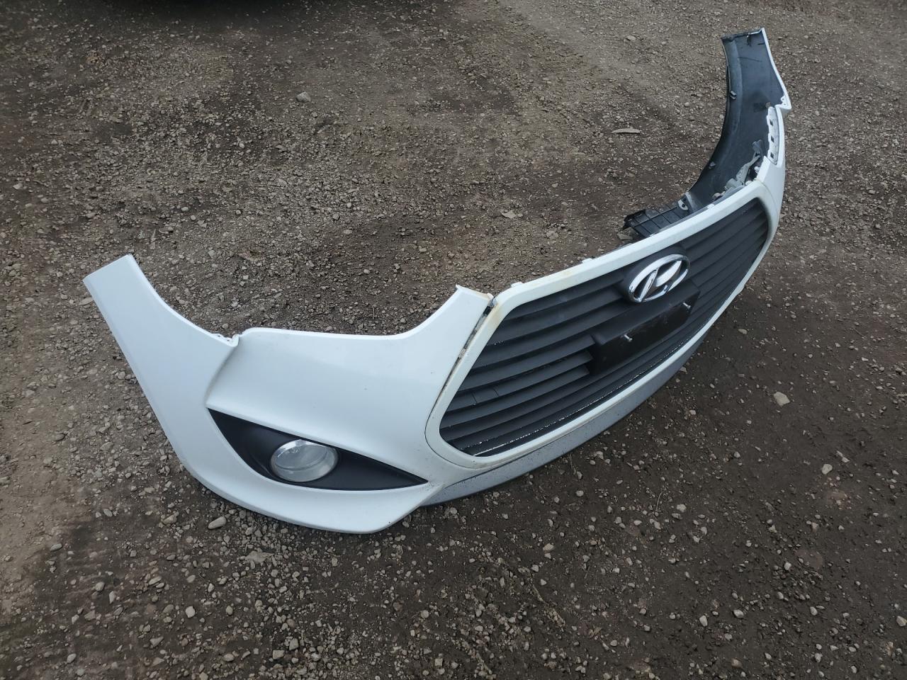 HYUNDAI VELOSTER TURBO