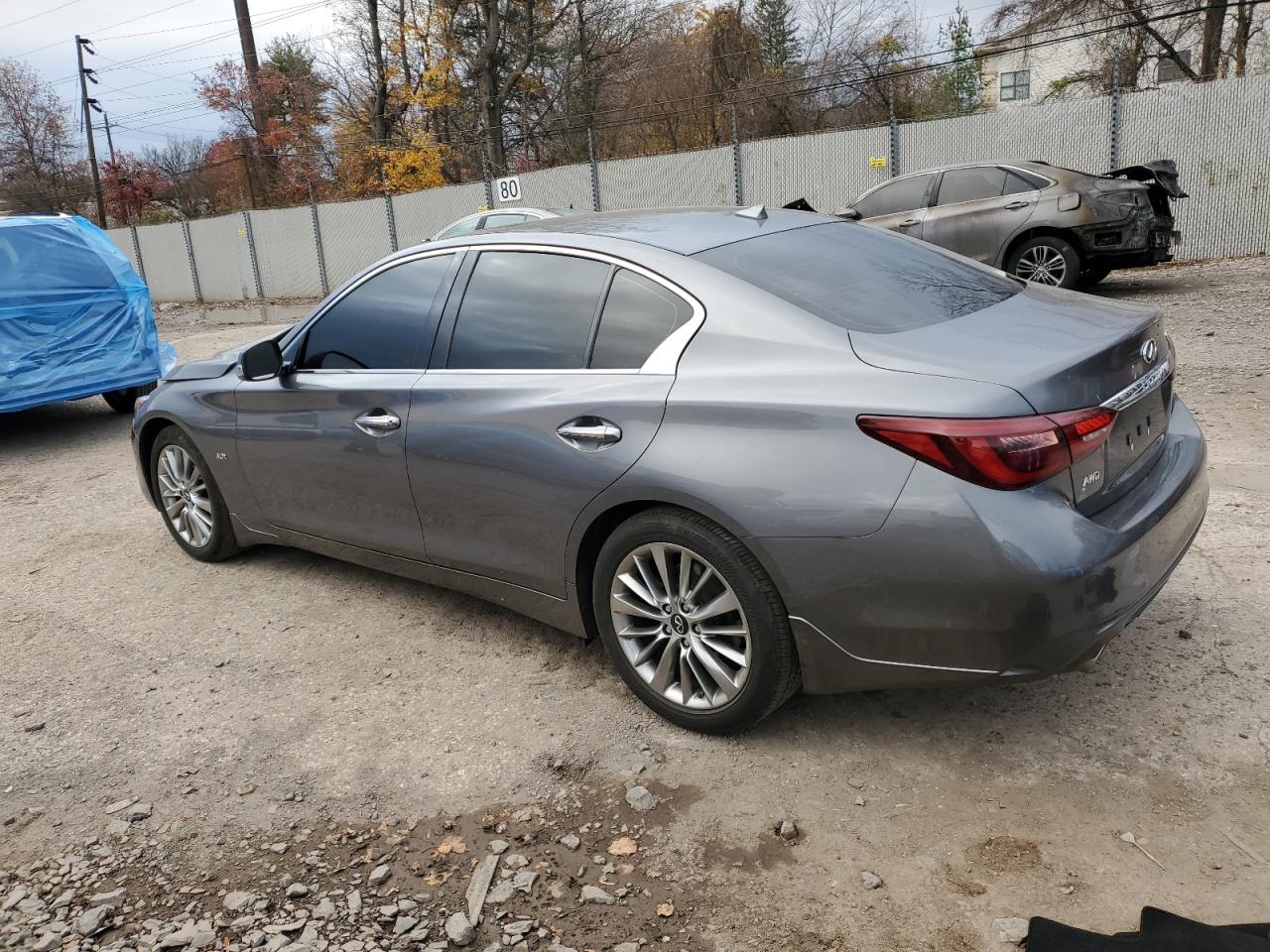 INFINITI Q50 LUXE