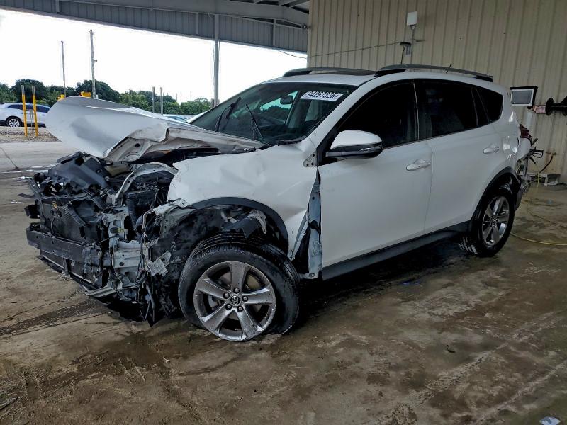 2015 TOYOTA RAV4 XLE #3303810461