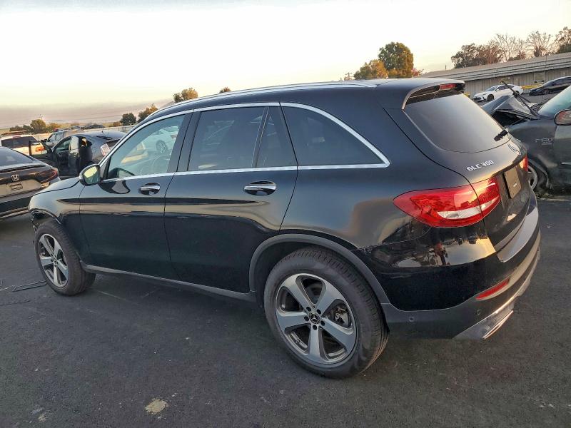 2019 MERCEDES-BENZ GLC 300 4M #3297913793