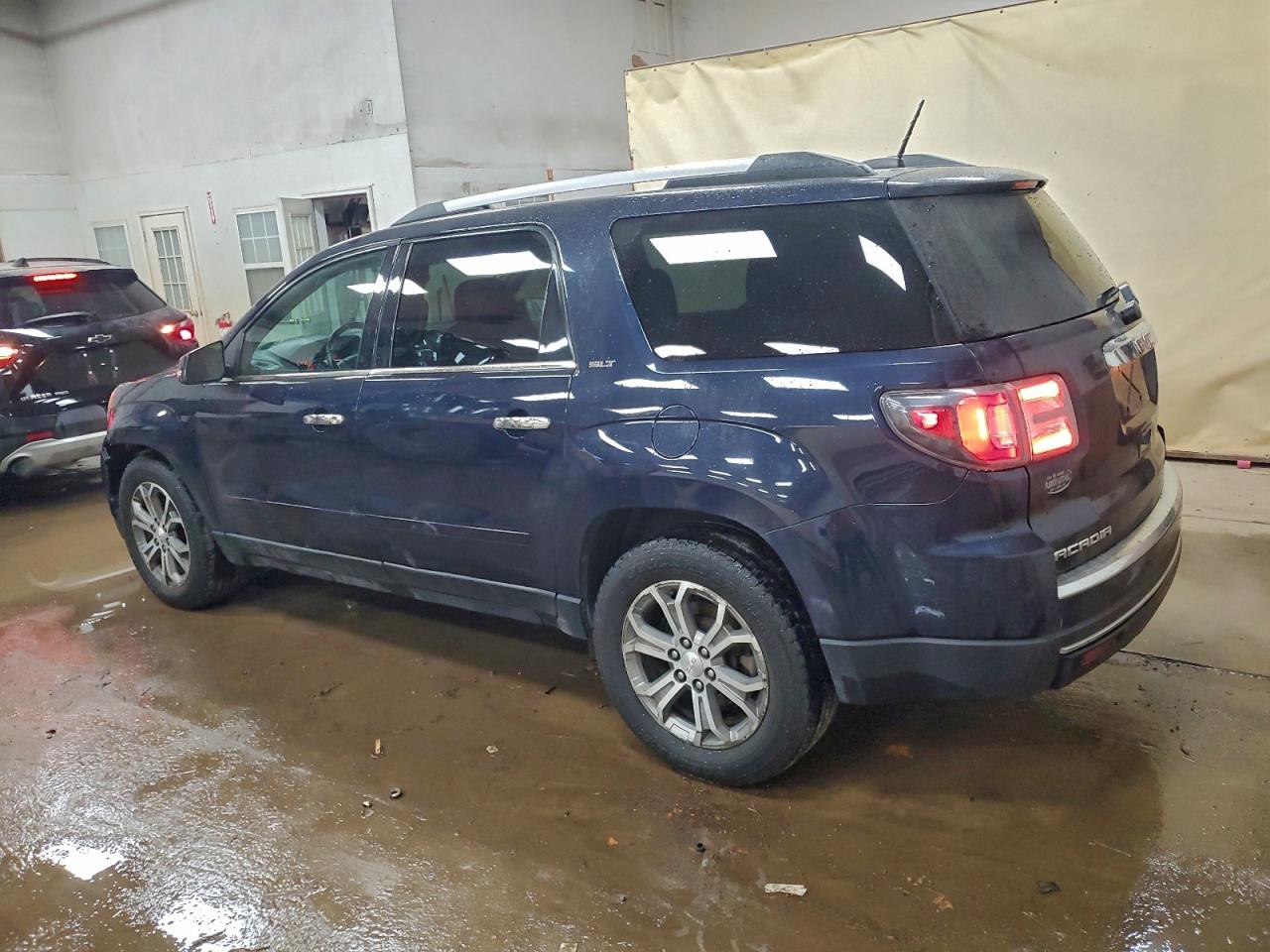 GMC ACADIA SLT-1