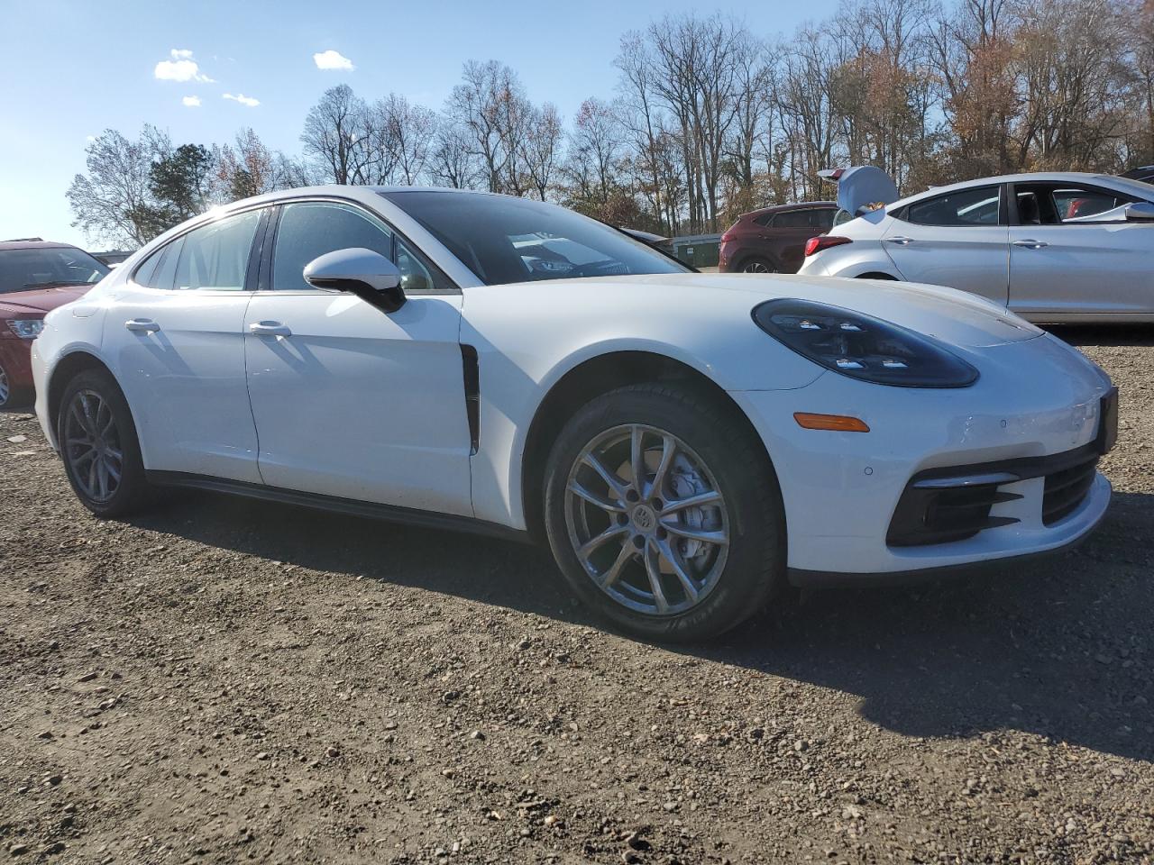 PORSCHE PANAMERA 4