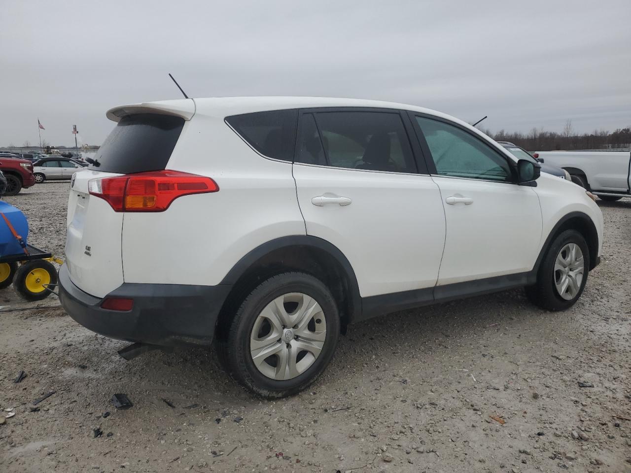TOYOTA RAV4 LE