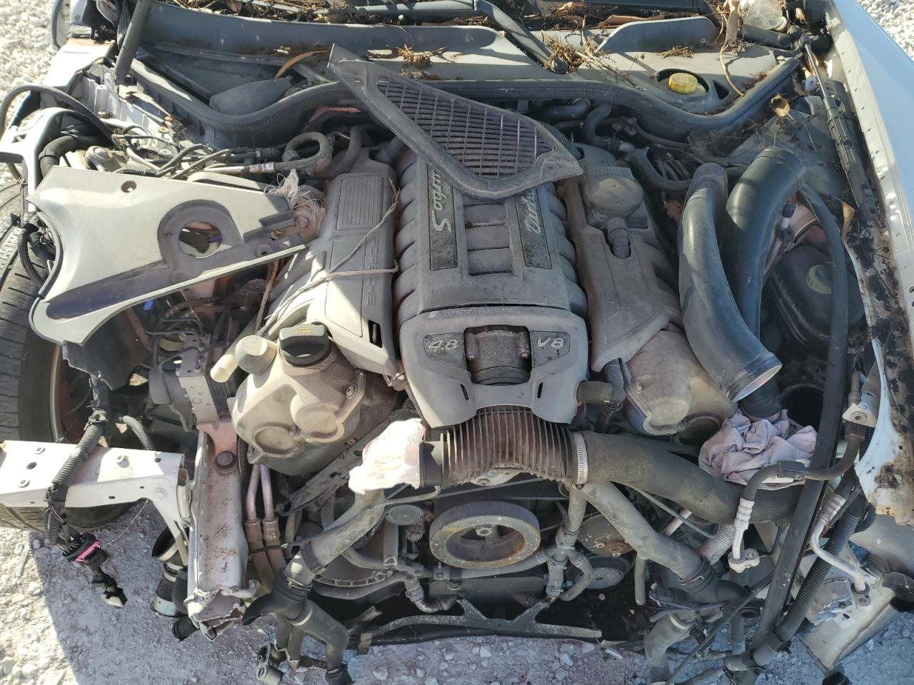 PORSCHE PANAMERA TURBO