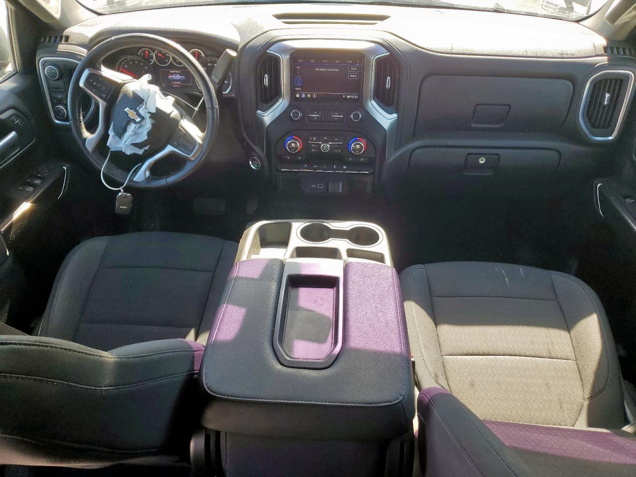 CHEVROLET SILVERADO C1500 LT