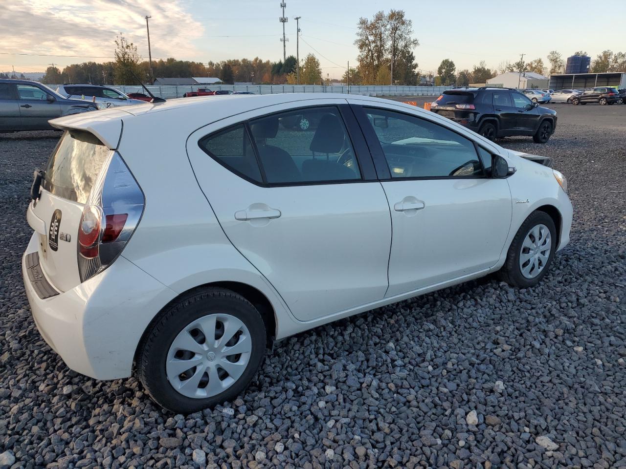 TOYOTA PRIUS C