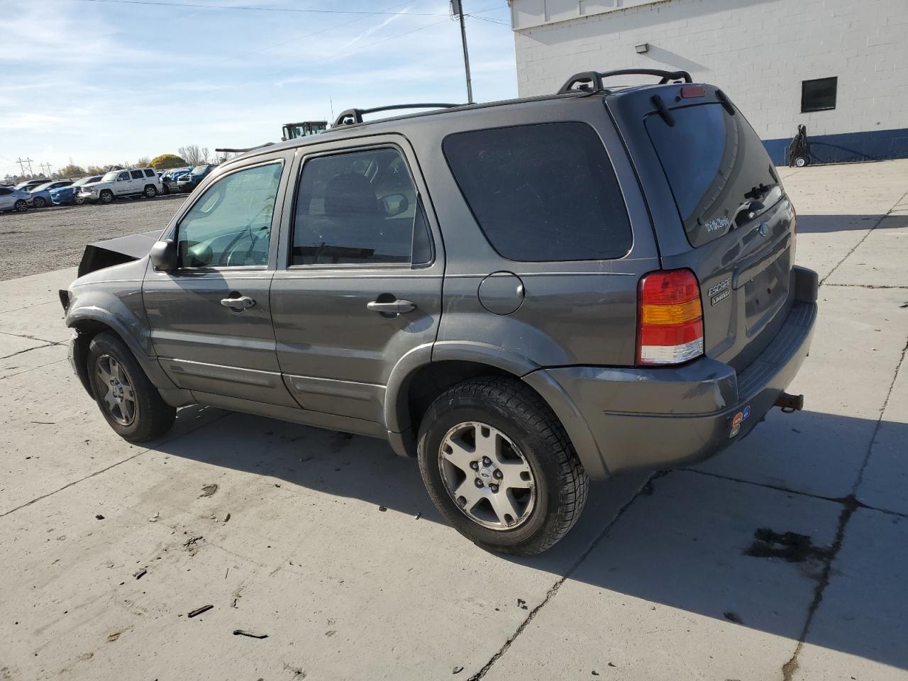 Lot #3285011936 2004 FORD ESCAPE LIM