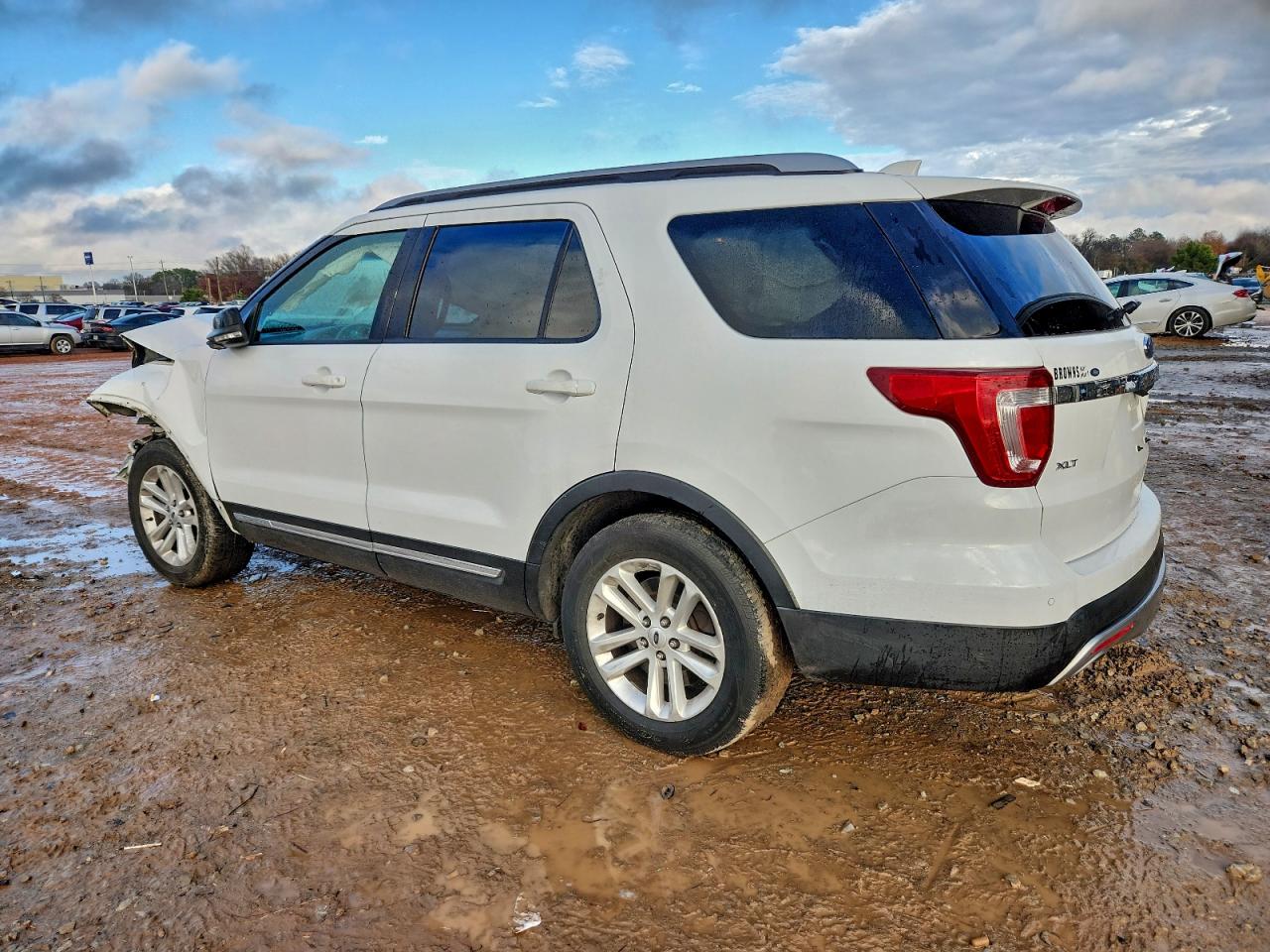 FORD EXPLORER XLT
