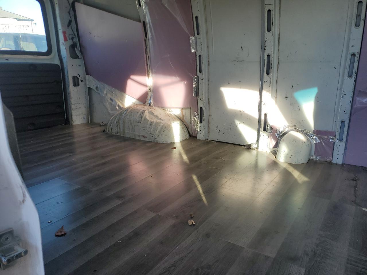 Lot #3285750689 2004 CHEVROLET EXPRESS G1