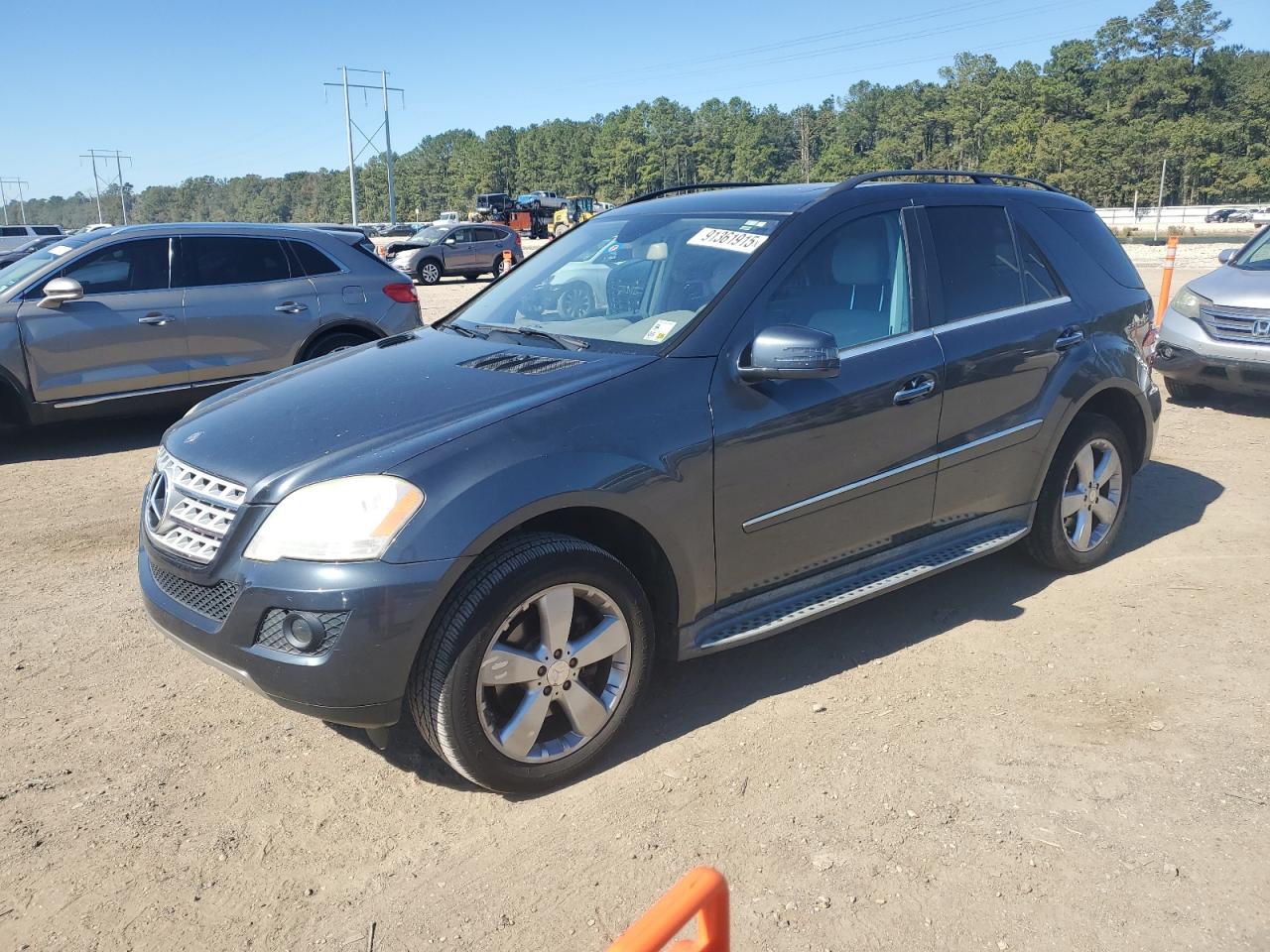 MERCEDES-BENZ M-CLASS 350