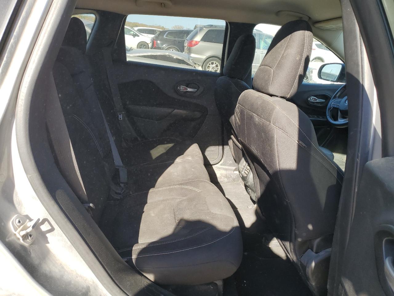 JEEP GRAND CHEROKEE LATITUDE